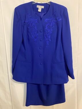 Just...Taylor Vibrant Cobalt Blue Dress